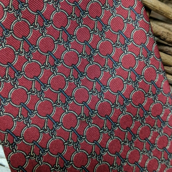 Saks Fifth Avenue Tie - Picture 2 of 4